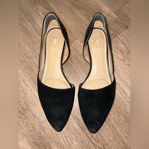 NATURALIZER Black Suede Flats